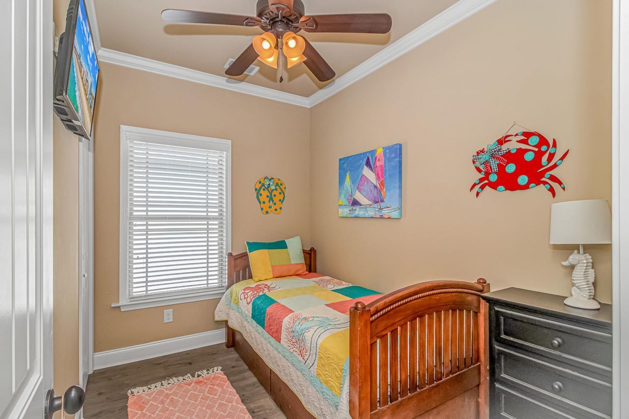 6001-1364a S Kings Hwy.  Photo 16