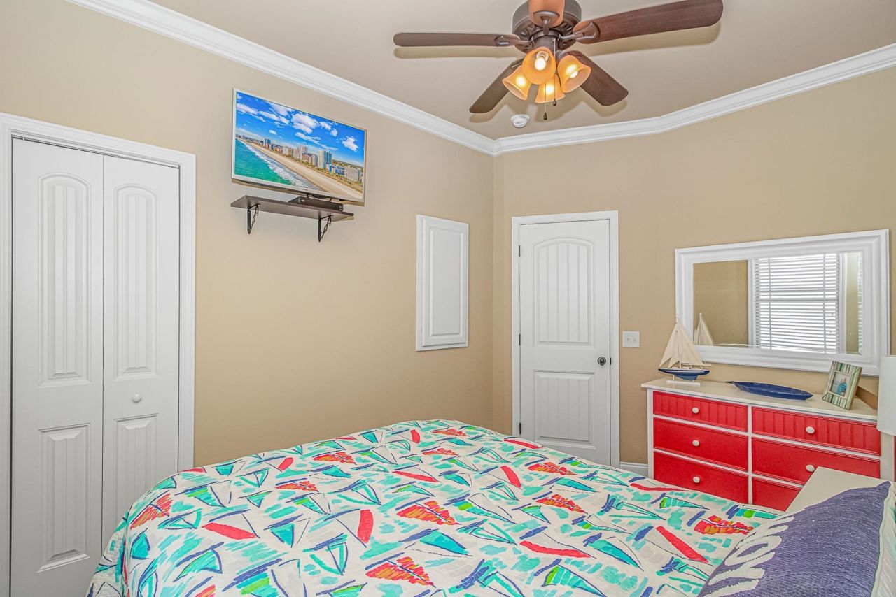 6001-1364a S Kings Hwy.  Photo 21