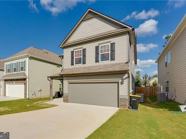 2316 Hastings Manor Lane, Hampton, GA 30228