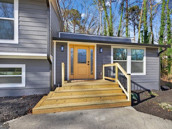 13 Perthshire Drive, Peachtree City, GA 30269