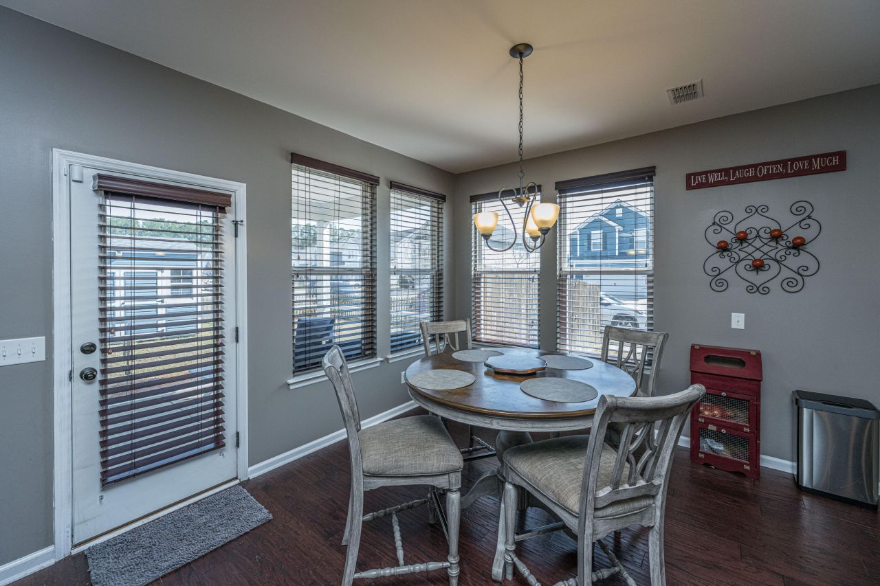 138 Basket Grass Lane Photo 24