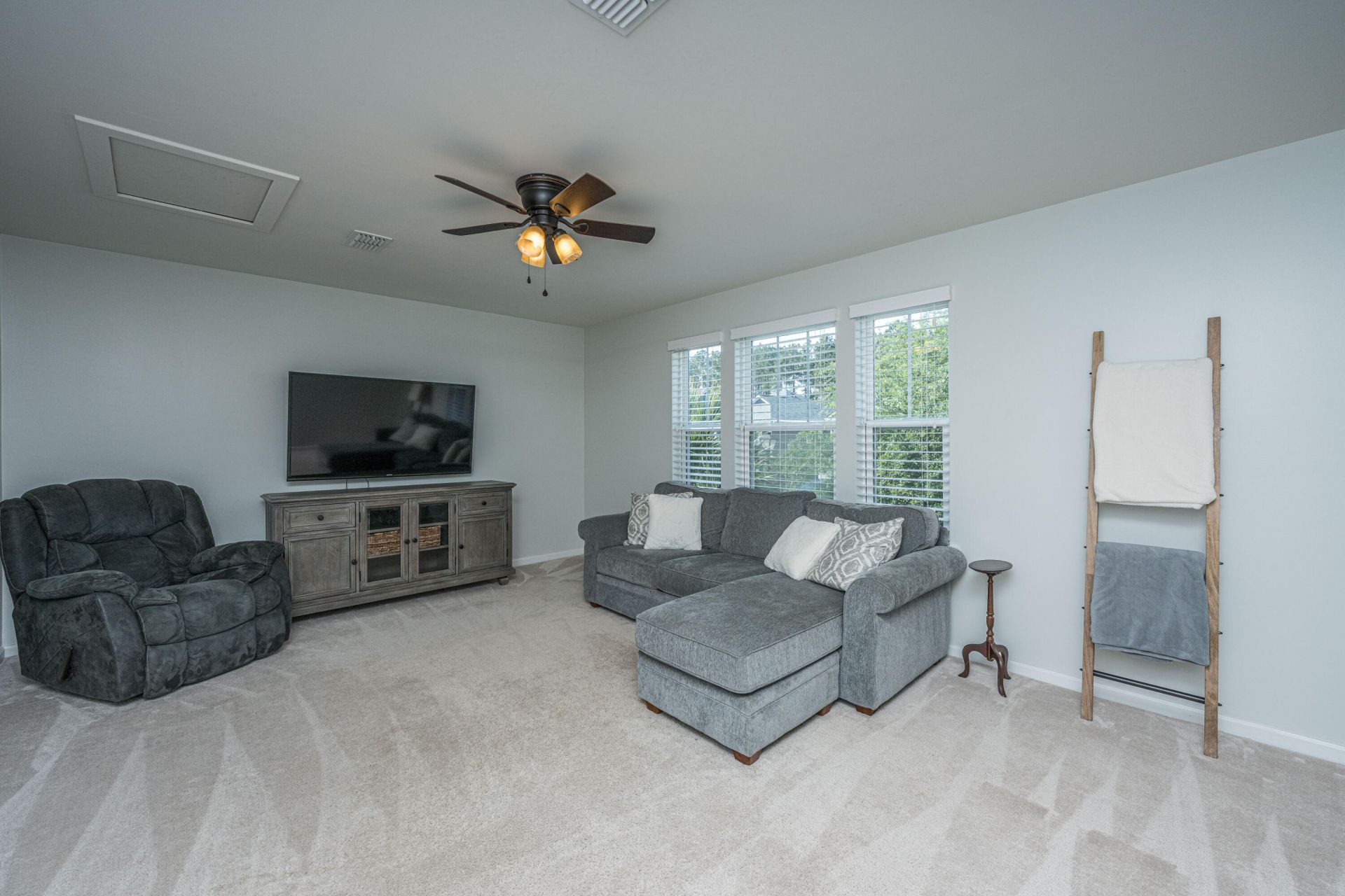 138 Basket Grass Lane Photo 26