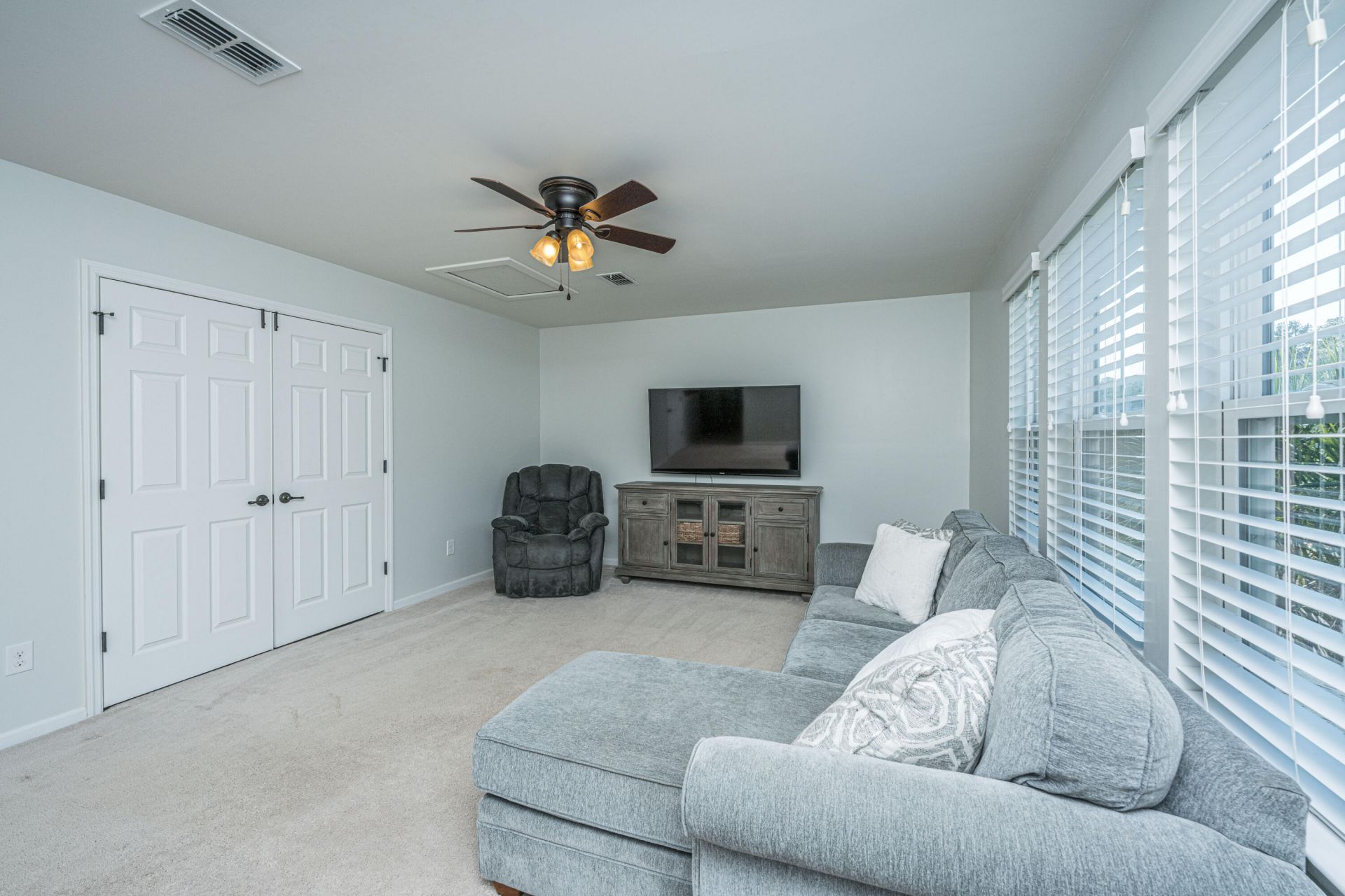 138 Basket Grass Lane Photo 27