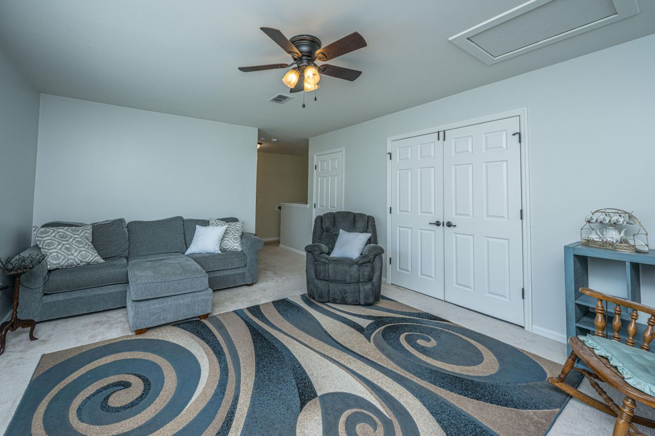 138 Basket Grass Lane Photo 32