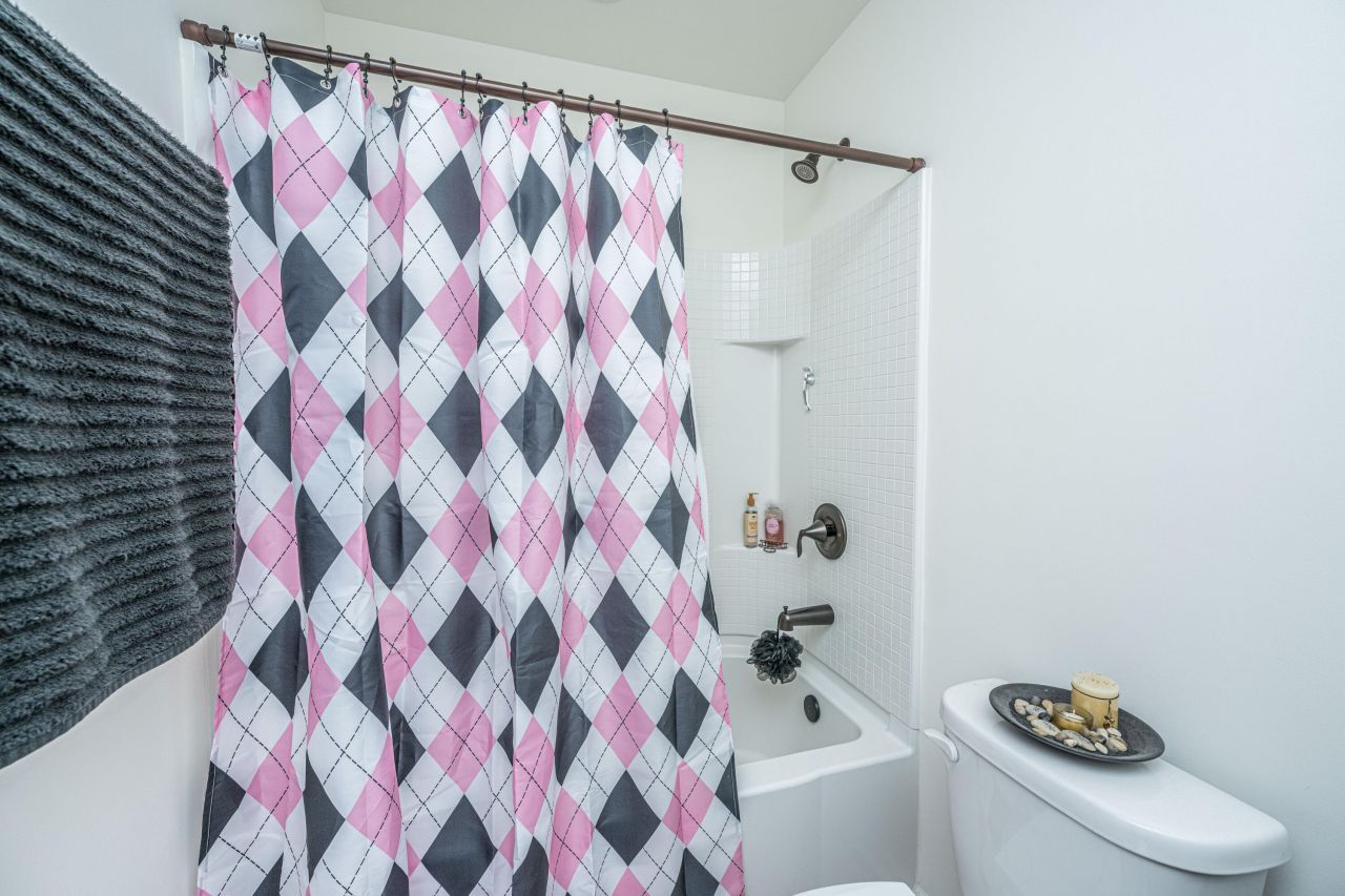 138 Basket Grass Lane Photo 35