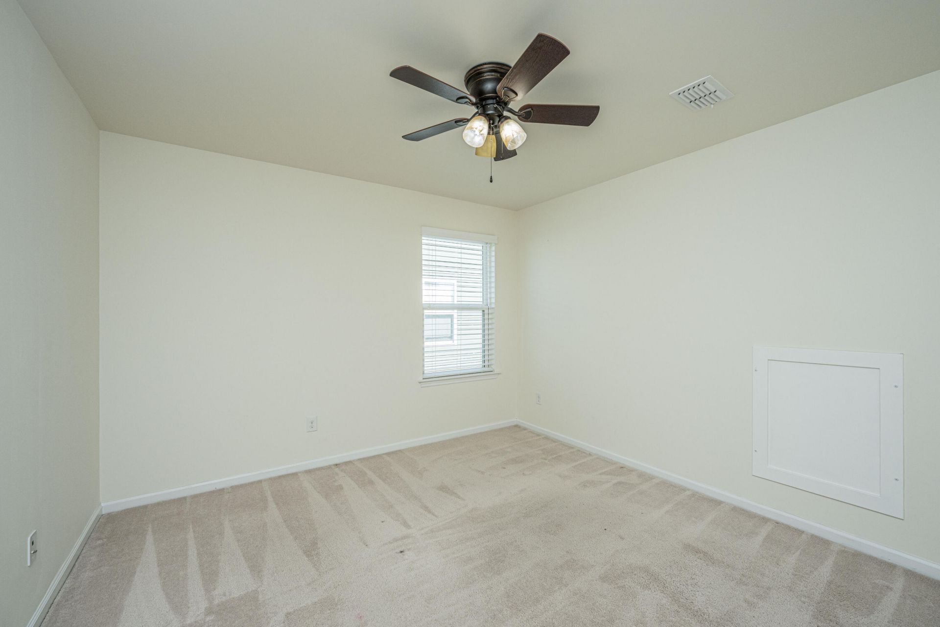 138 Basket Grass Lane Photo 37