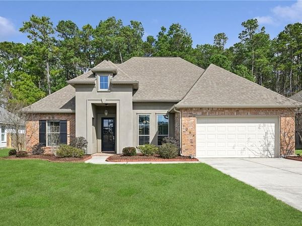 1056 SPRING HAVEN Lane , Madisonville, LA 70447