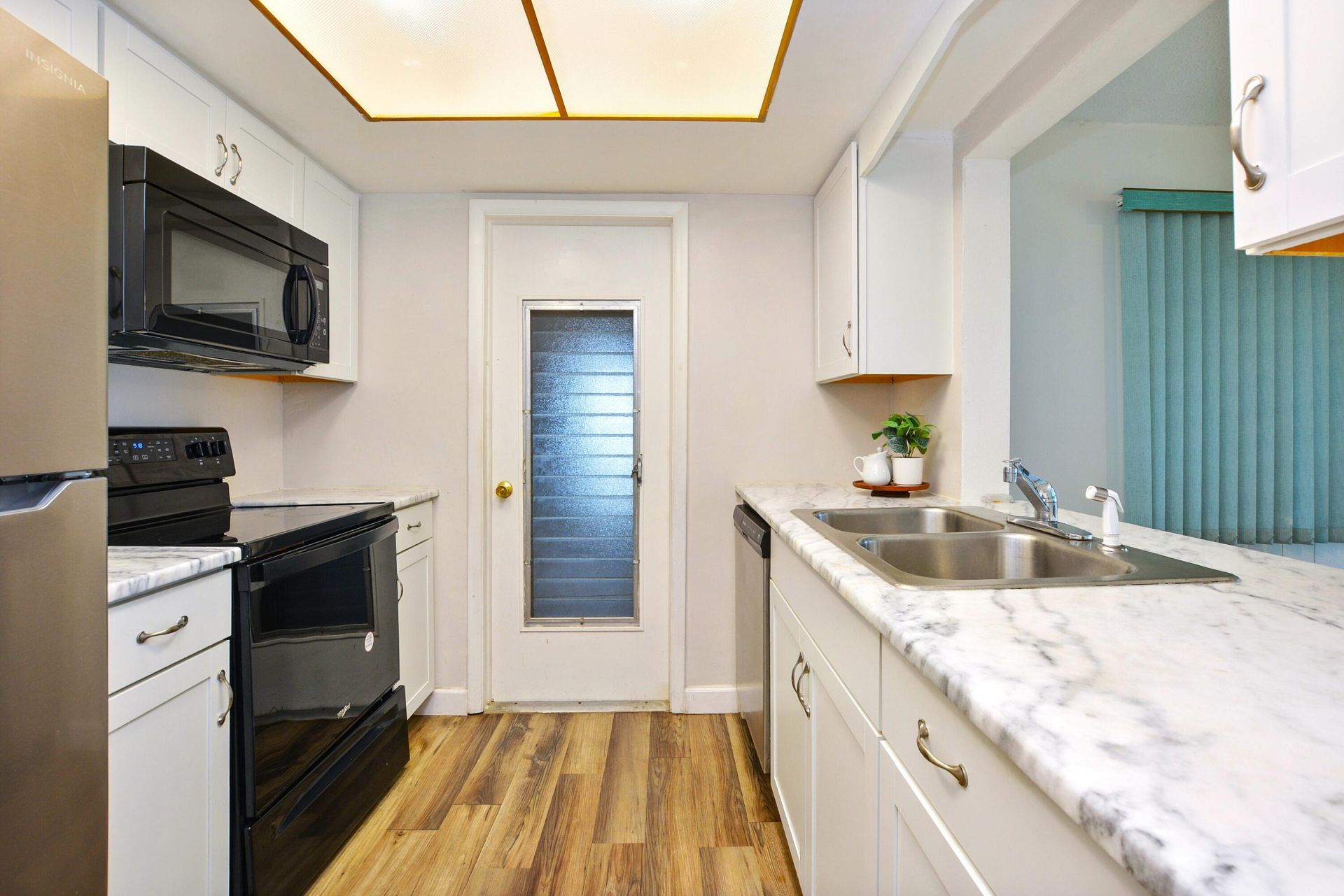 1005 Siesta Avenue, Boynton Beach, FL 33426 Photo