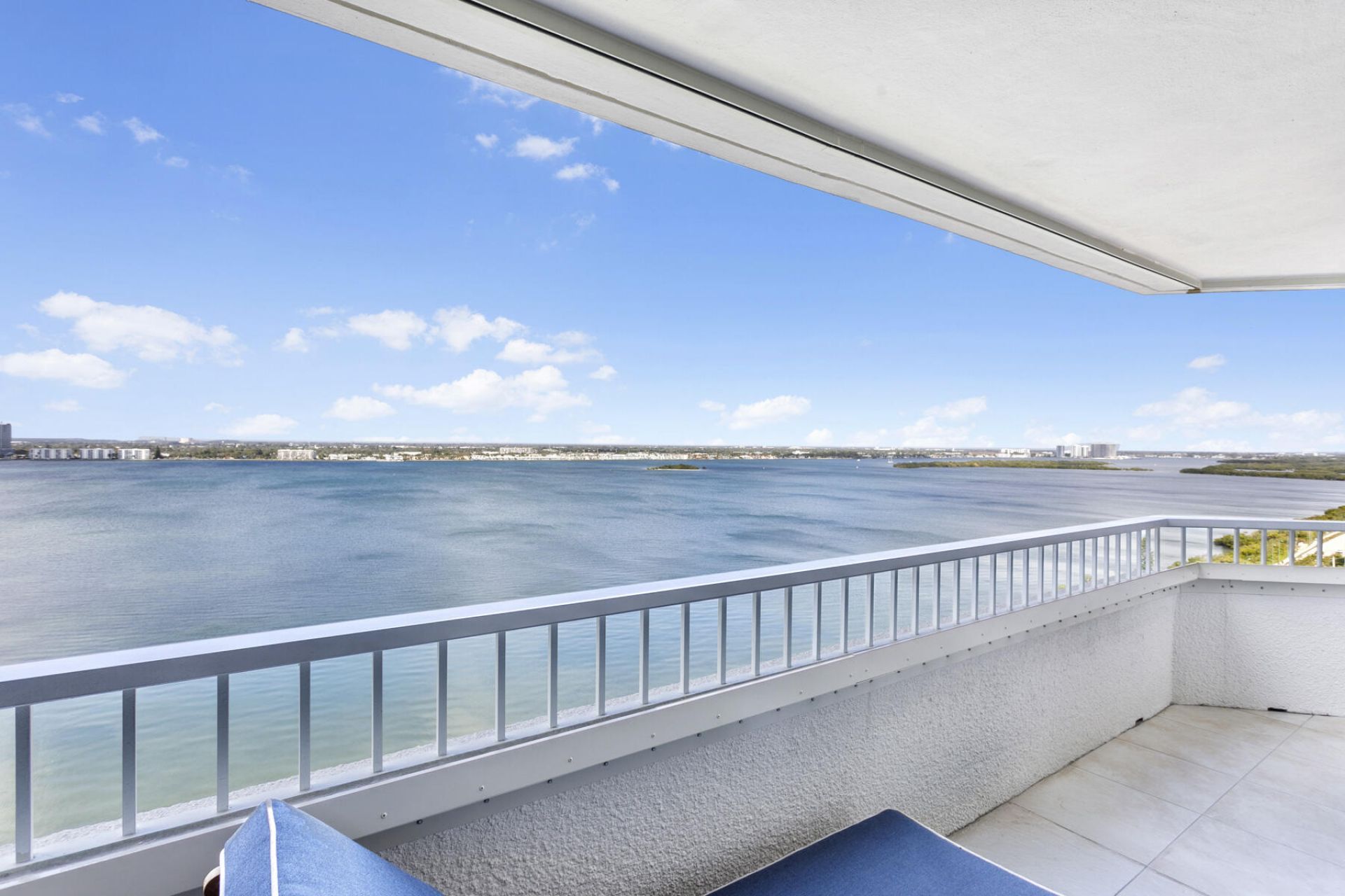 5080 N Ocean Drive, Unit 16c, Singer Island, FL 33404 Photo