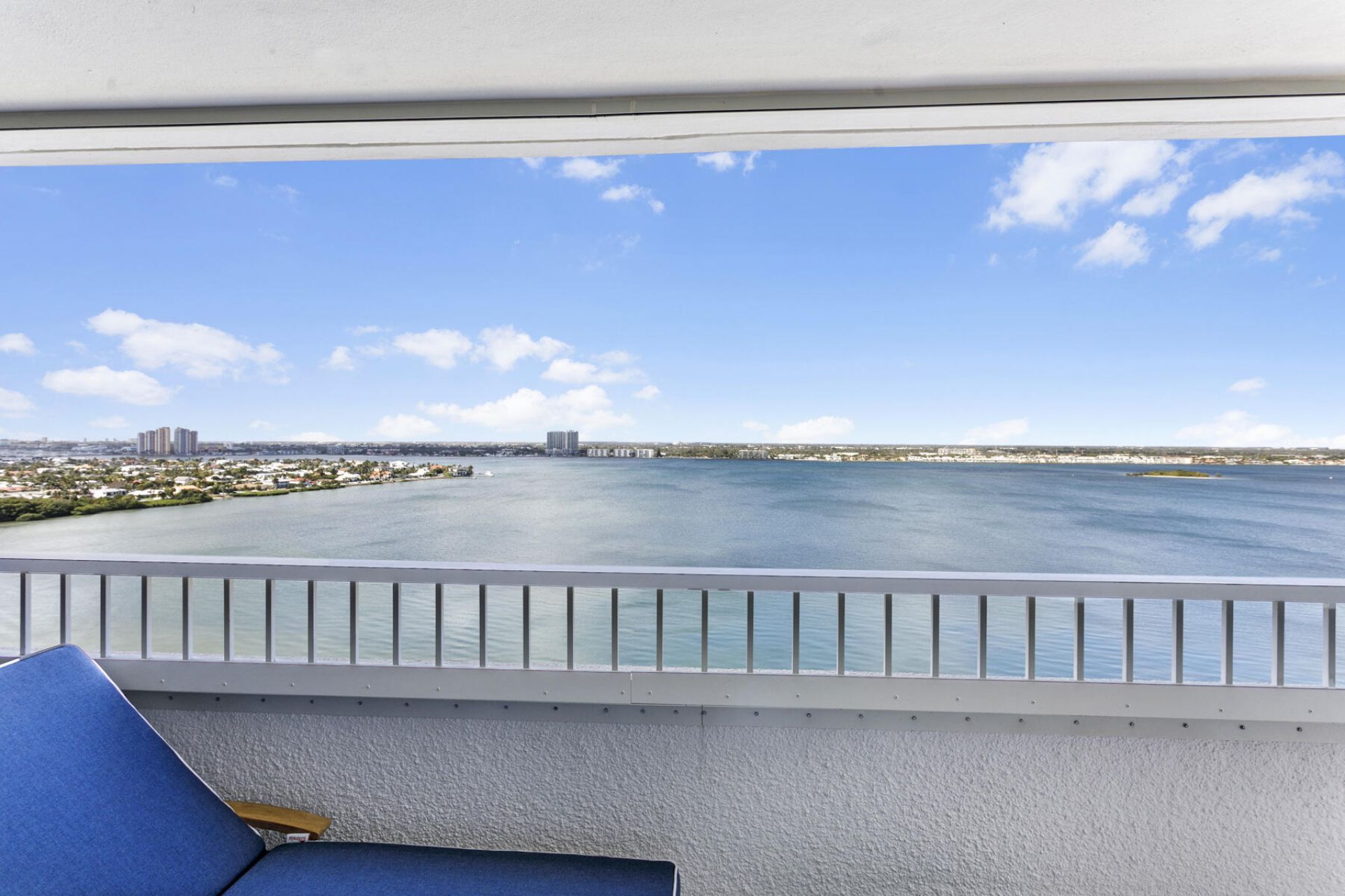 5080 N Ocean Drive, Unit 16c, Singer Island, FL 33404 Photo