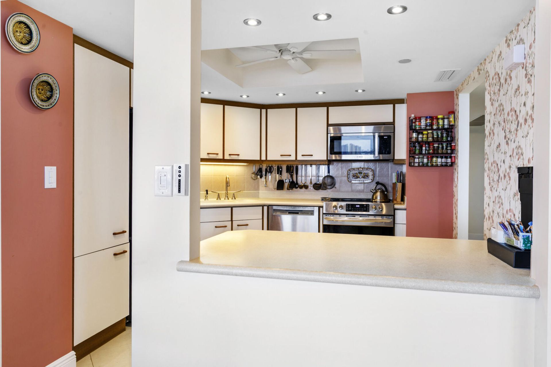 5080 N Ocean Drive, Unit 16c, Singer Island, FL 33404 Photo