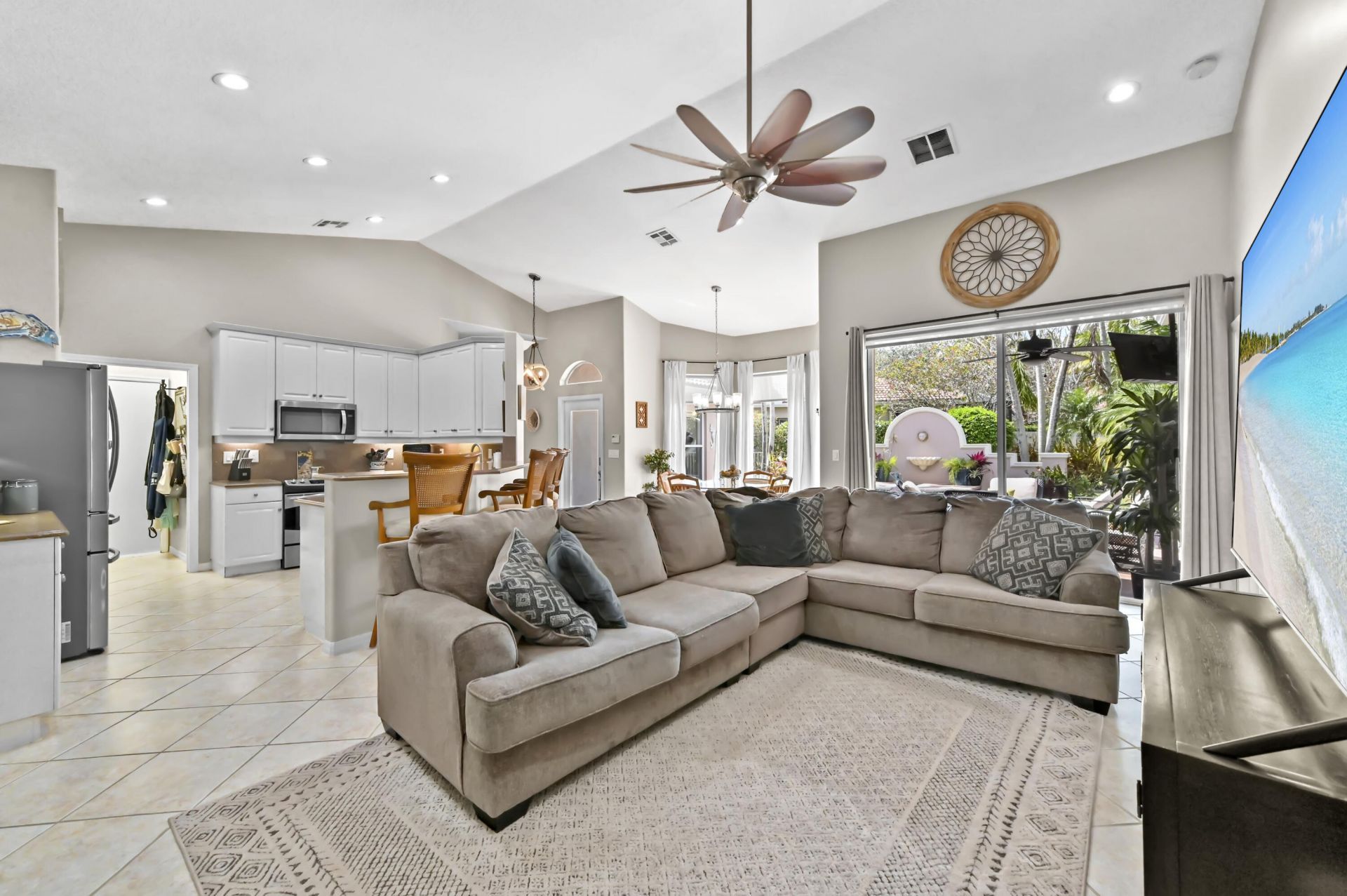 2395 Kemps Bay, West Palm Beach, FL 33411 Photo