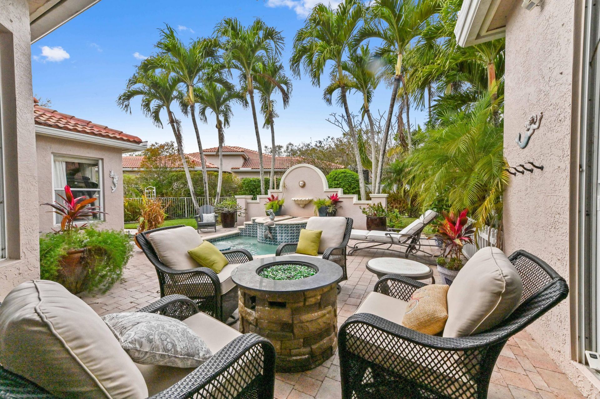 2395 Kemps Bay, West Palm Beach, FL 33411 Photo