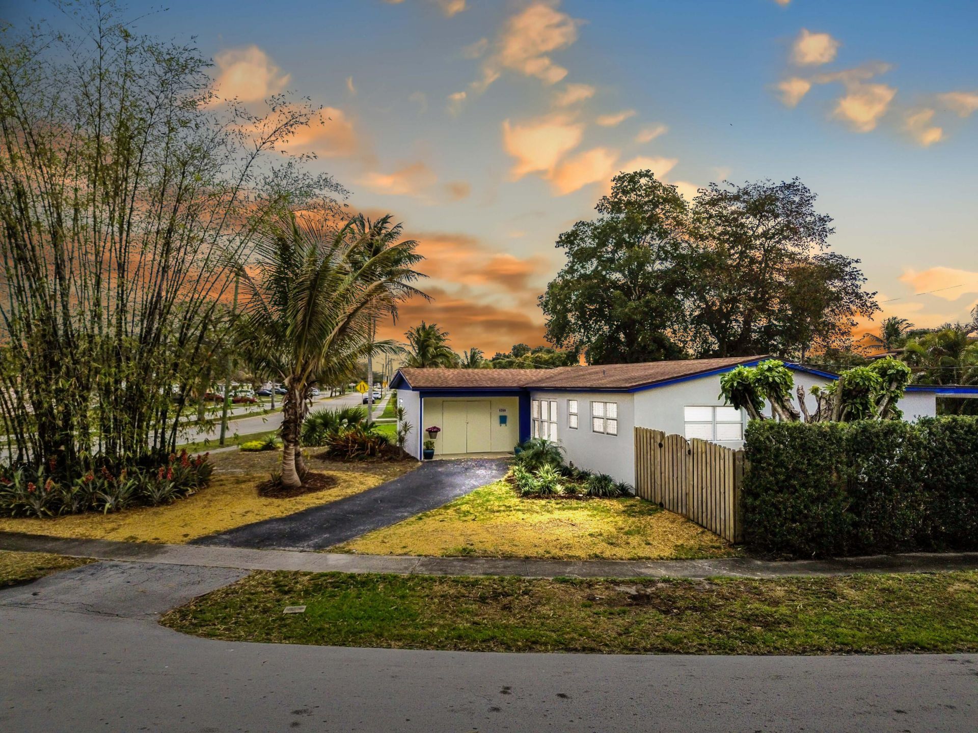 6260 NW 19th Street, Sunrise, FL 33313 Photo