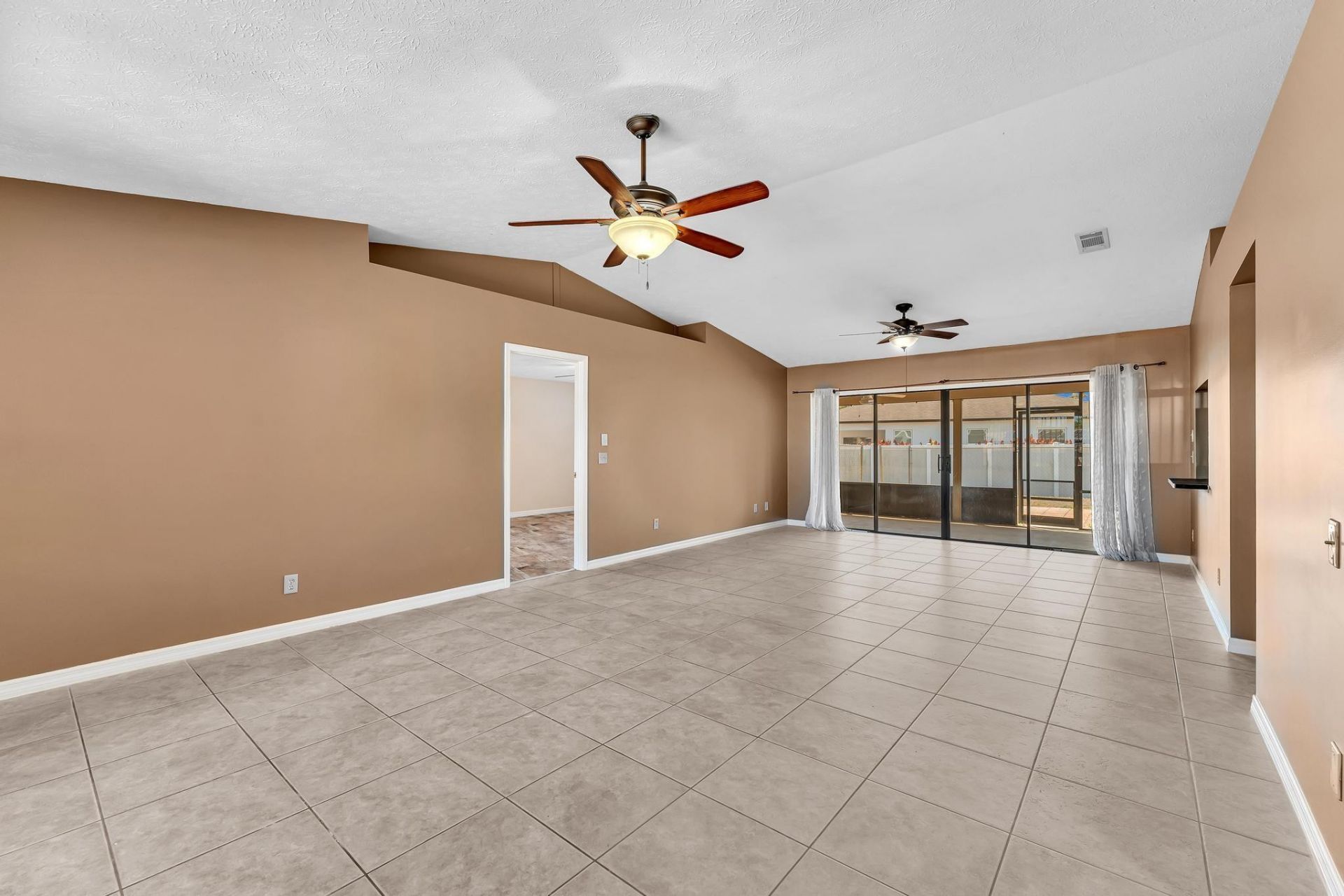 2002 SE Aneci St, Port Saint Lucie, FL 34984 Photo