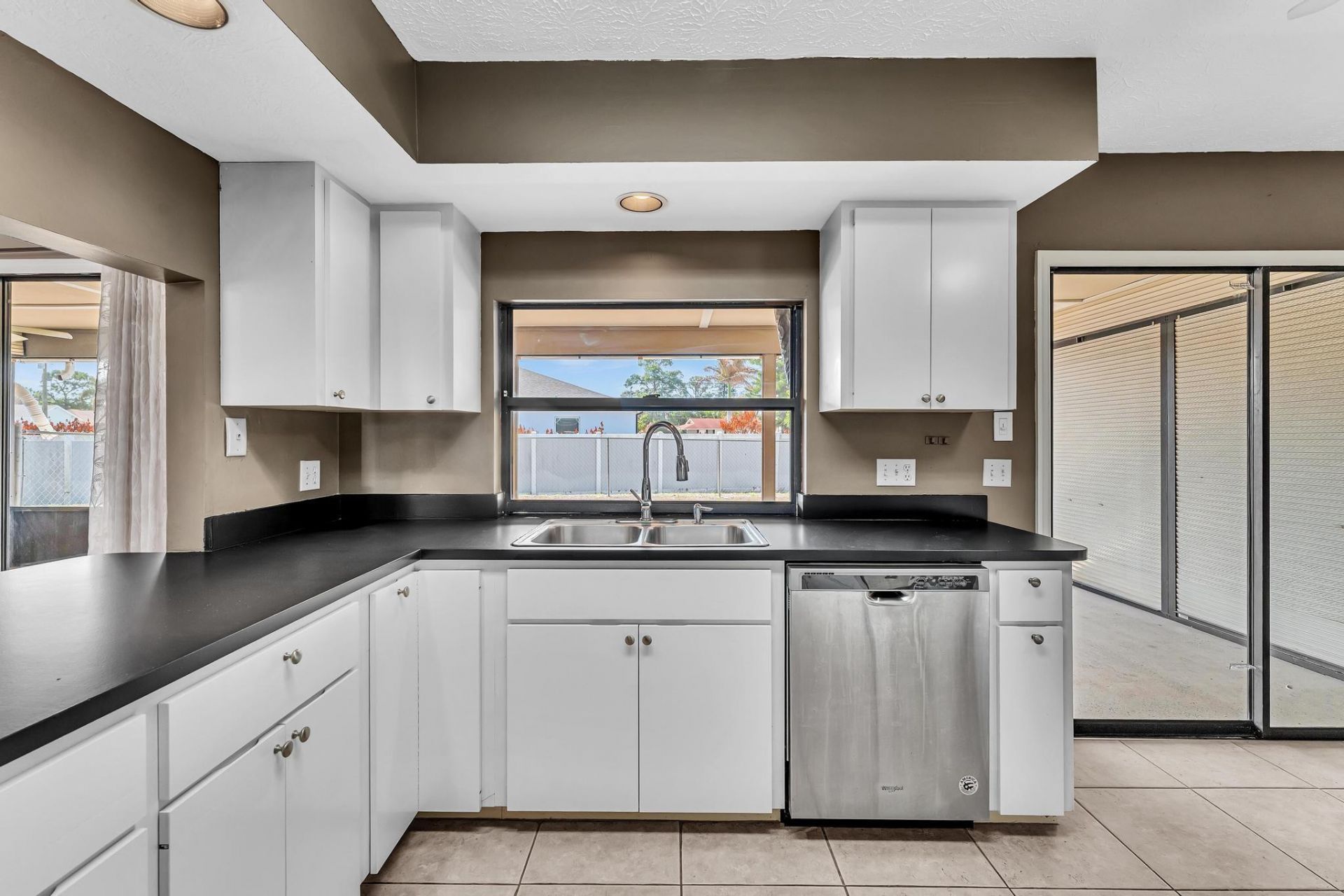 2002 SE Aneci St, Port Saint Lucie, FL 34984 Photo