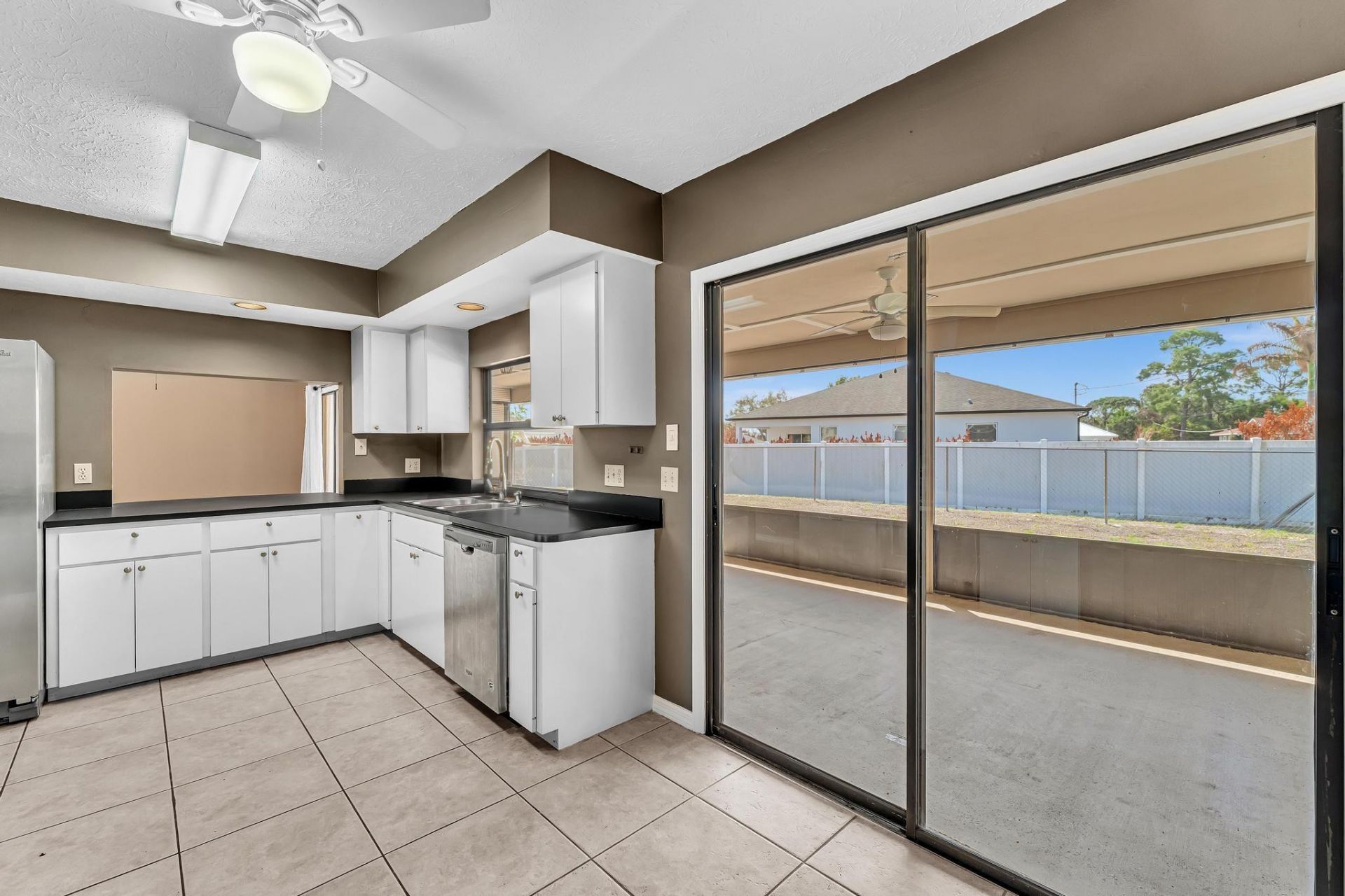 2002 SE Aneci St, Port Saint Lucie, FL 34984 Photo