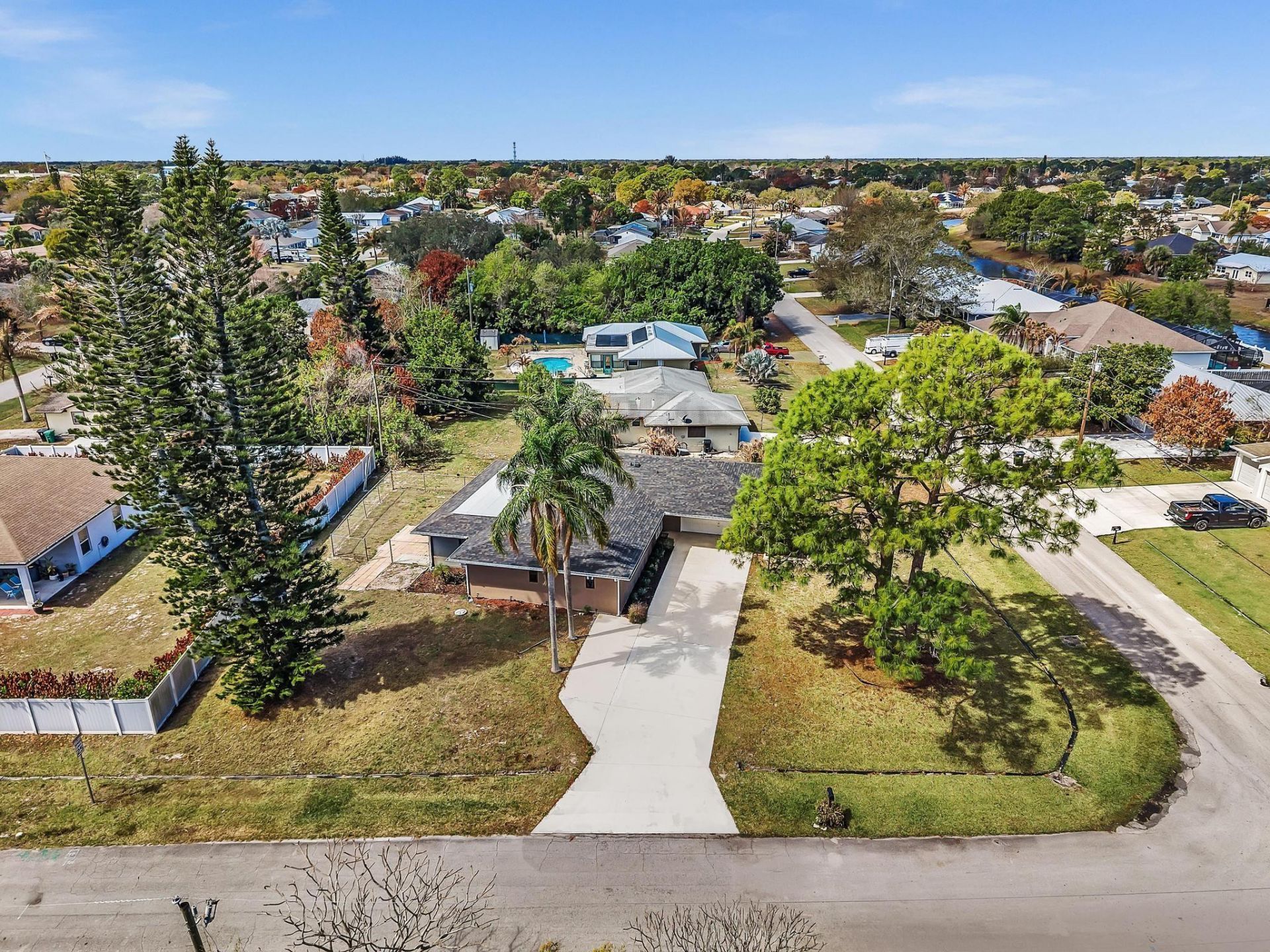 2002 SE Aneci St, Port Saint Lucie, FL 34984 Photo