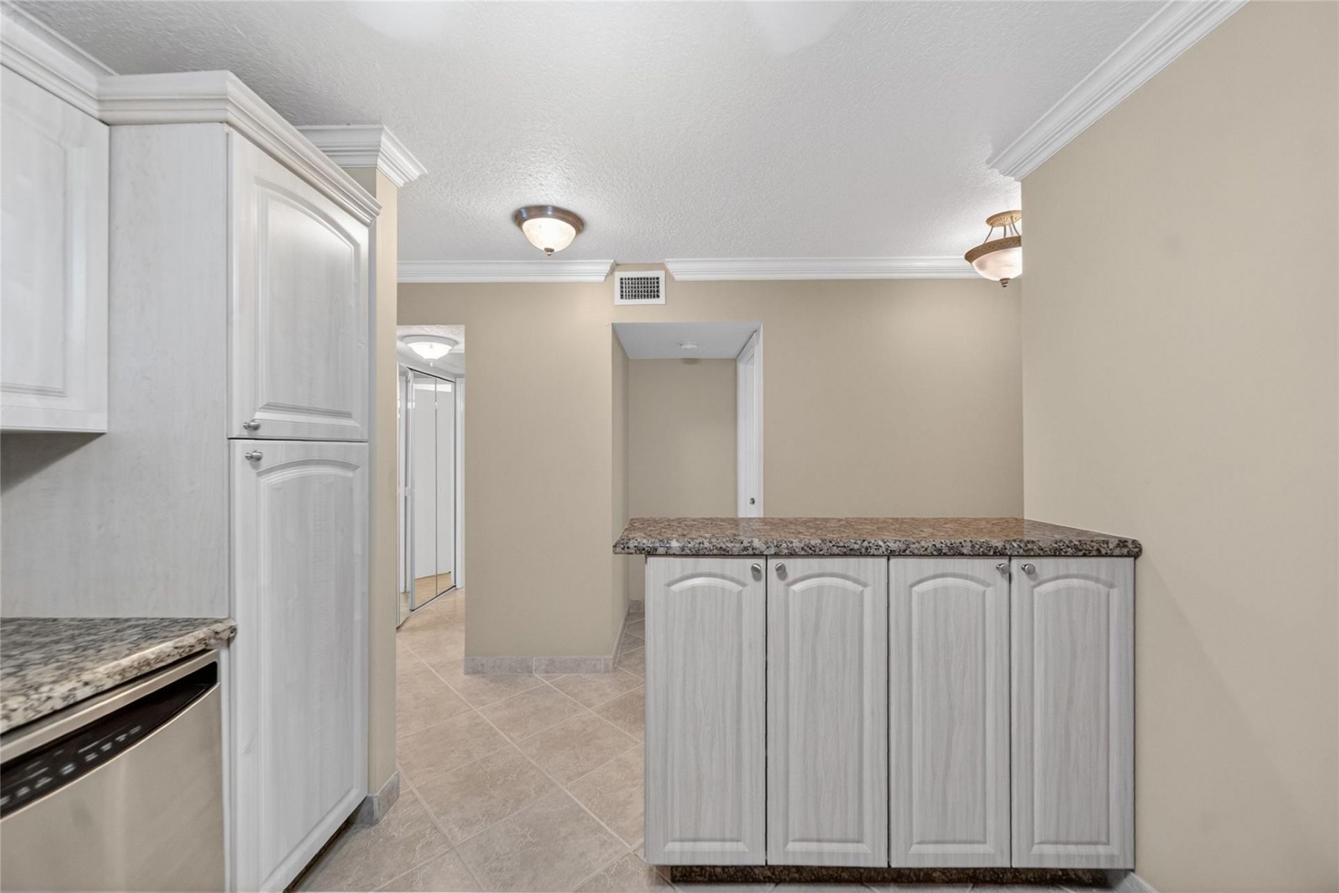 18730 Stewart Circle, Unit 7, Boca Raton, FL 33496 Photo