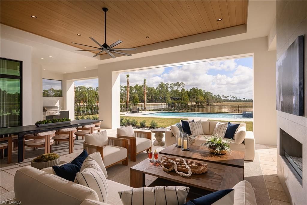 970 French Oak St , Naples, FL 34120 Photo