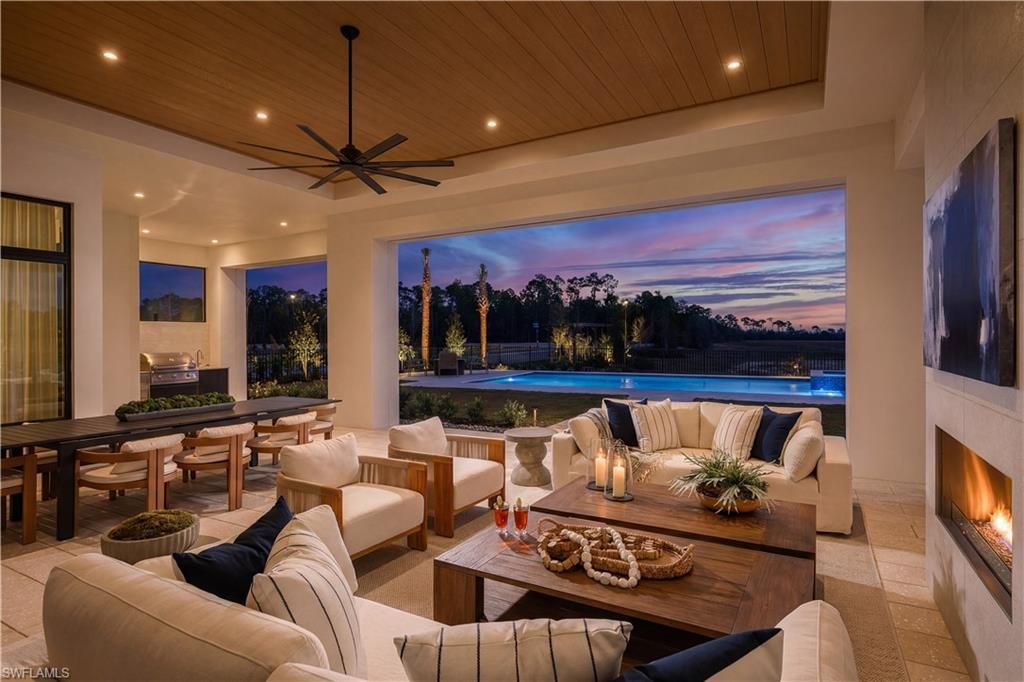 970 French Oak St , Naples, FL 34120 Photo