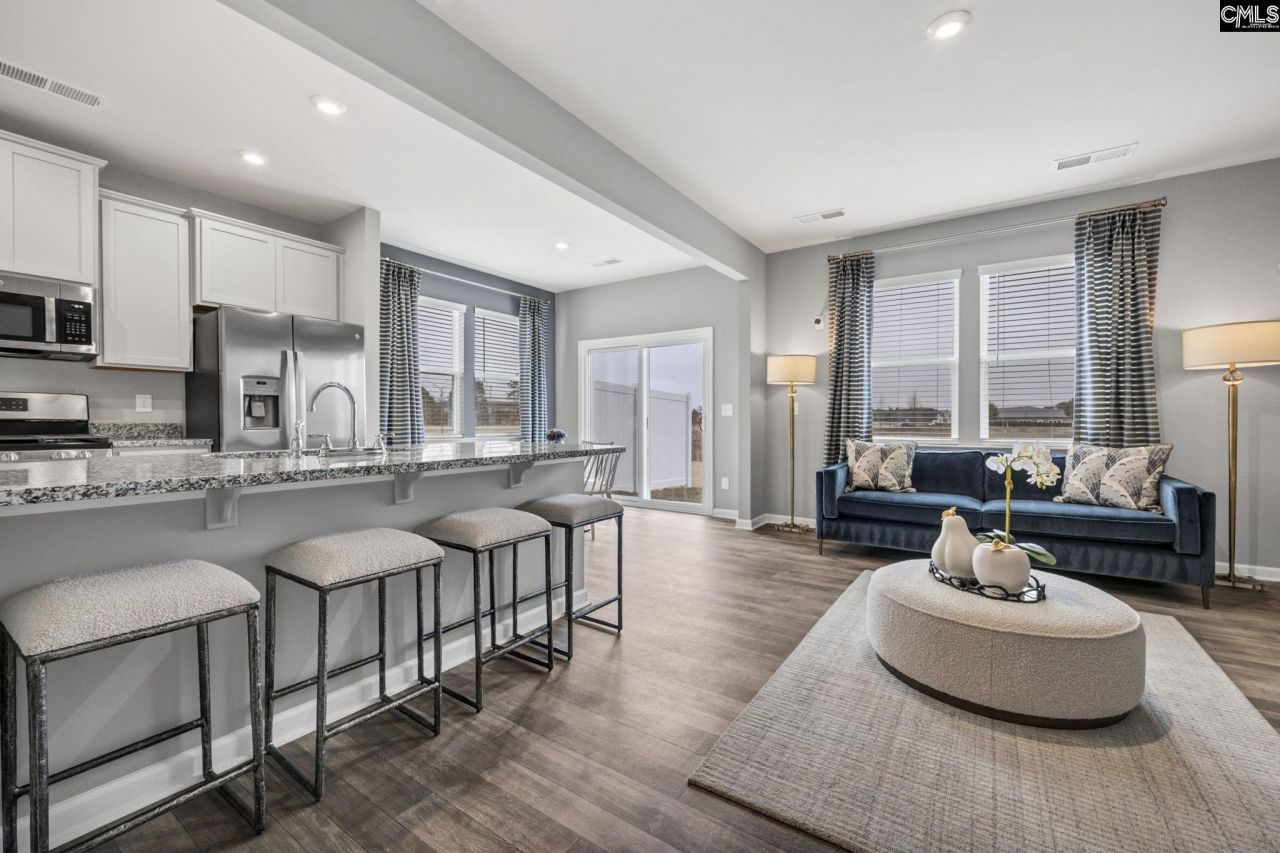 1003 Cornelia Street Photo 1