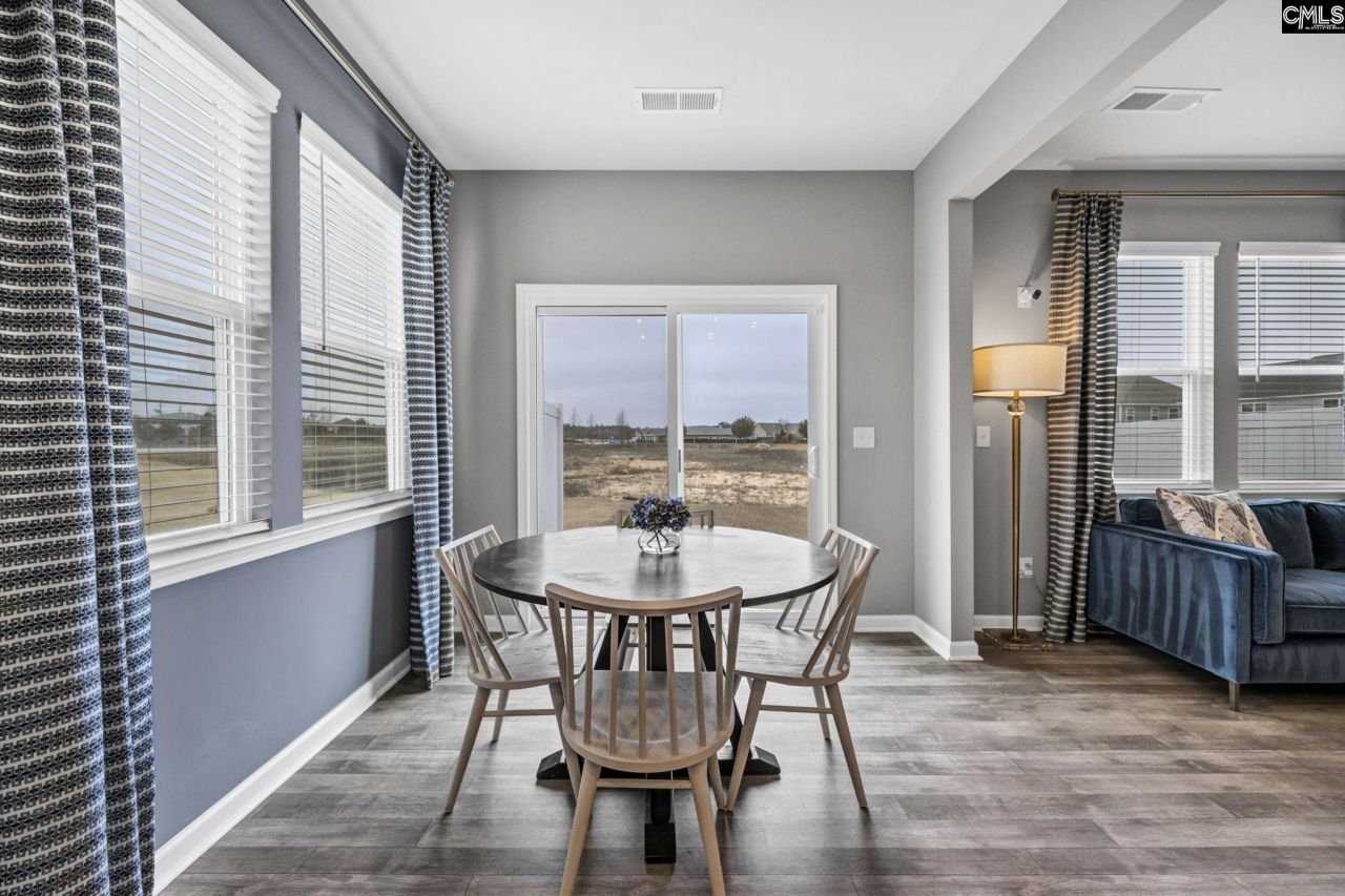 1003 Cornelia Street Photo 11