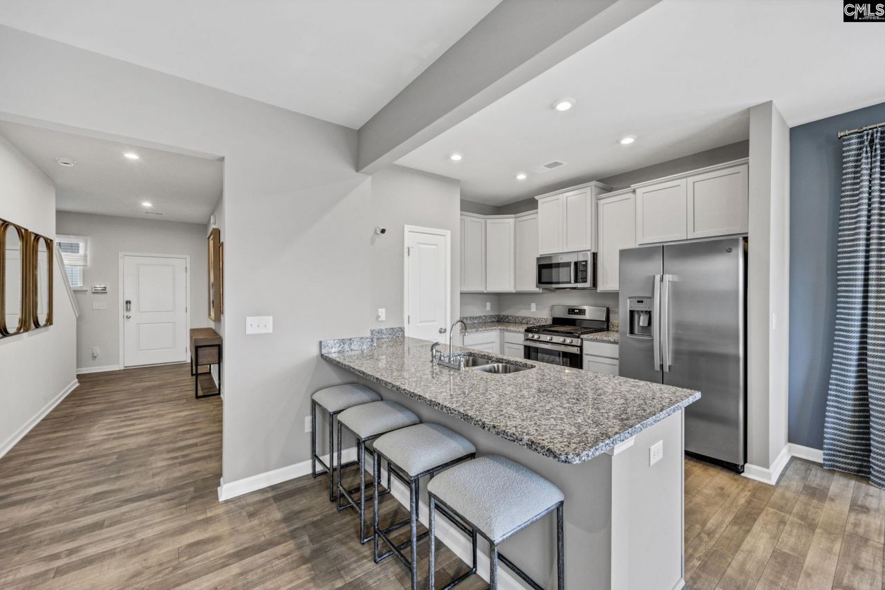 1003 Cornelia Street Photo 13