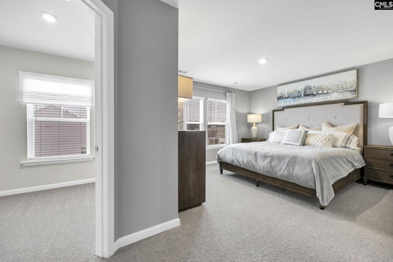 1003 Cornelia Street Photo 18