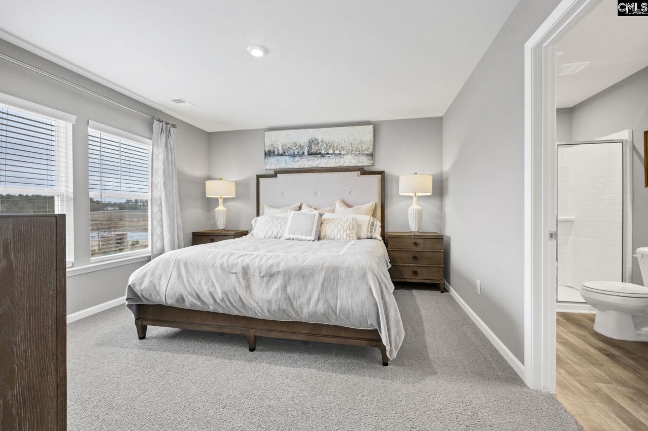 1003 Cornelia Street Photo 19