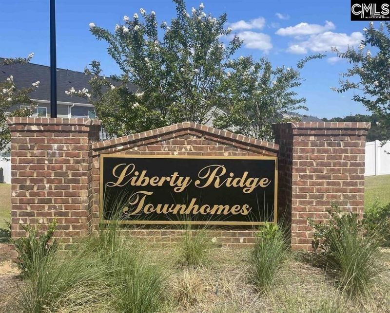 1003 Cornelia Street Photo 36