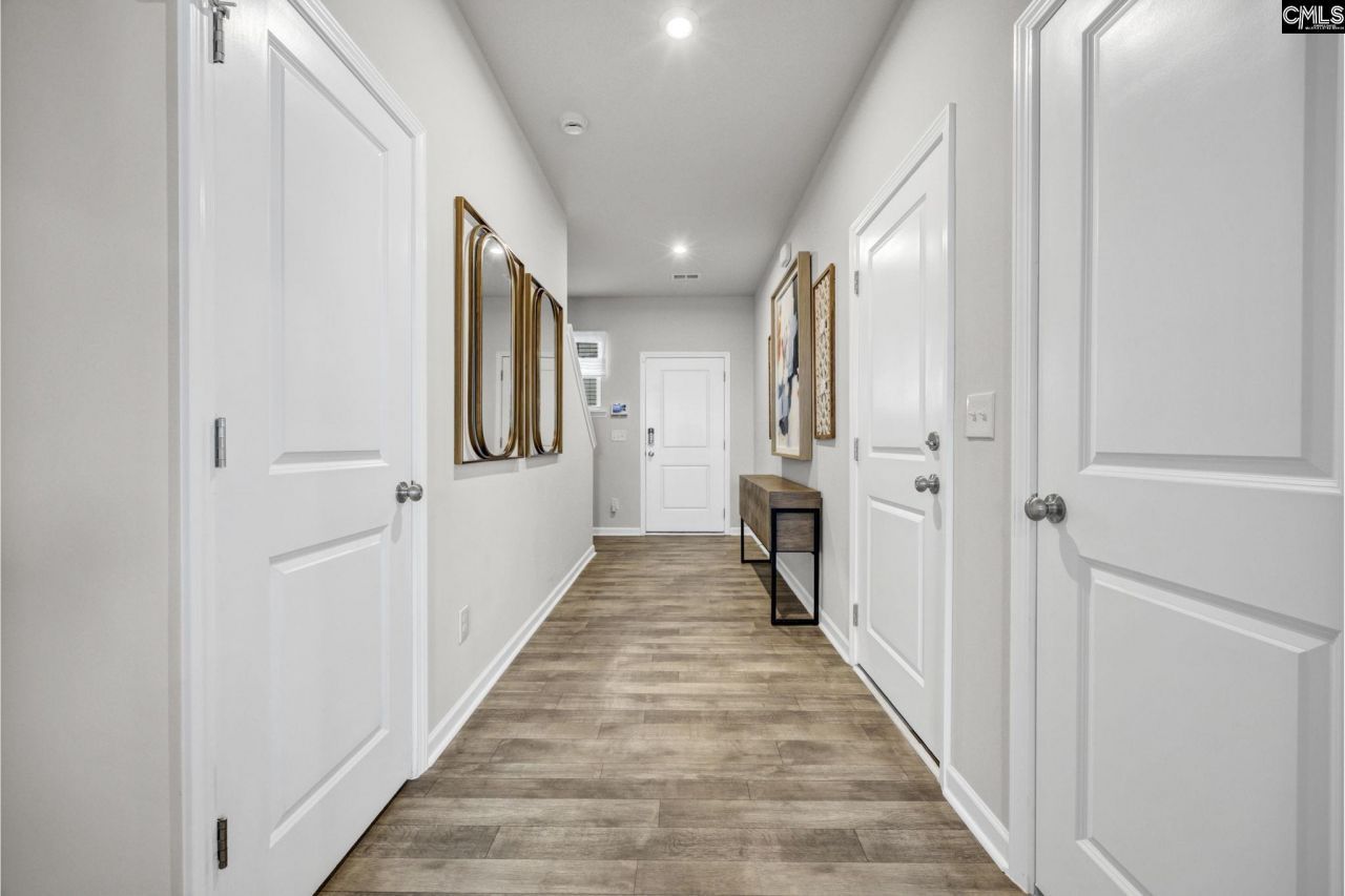 1003 Cornelia Street Photo 6