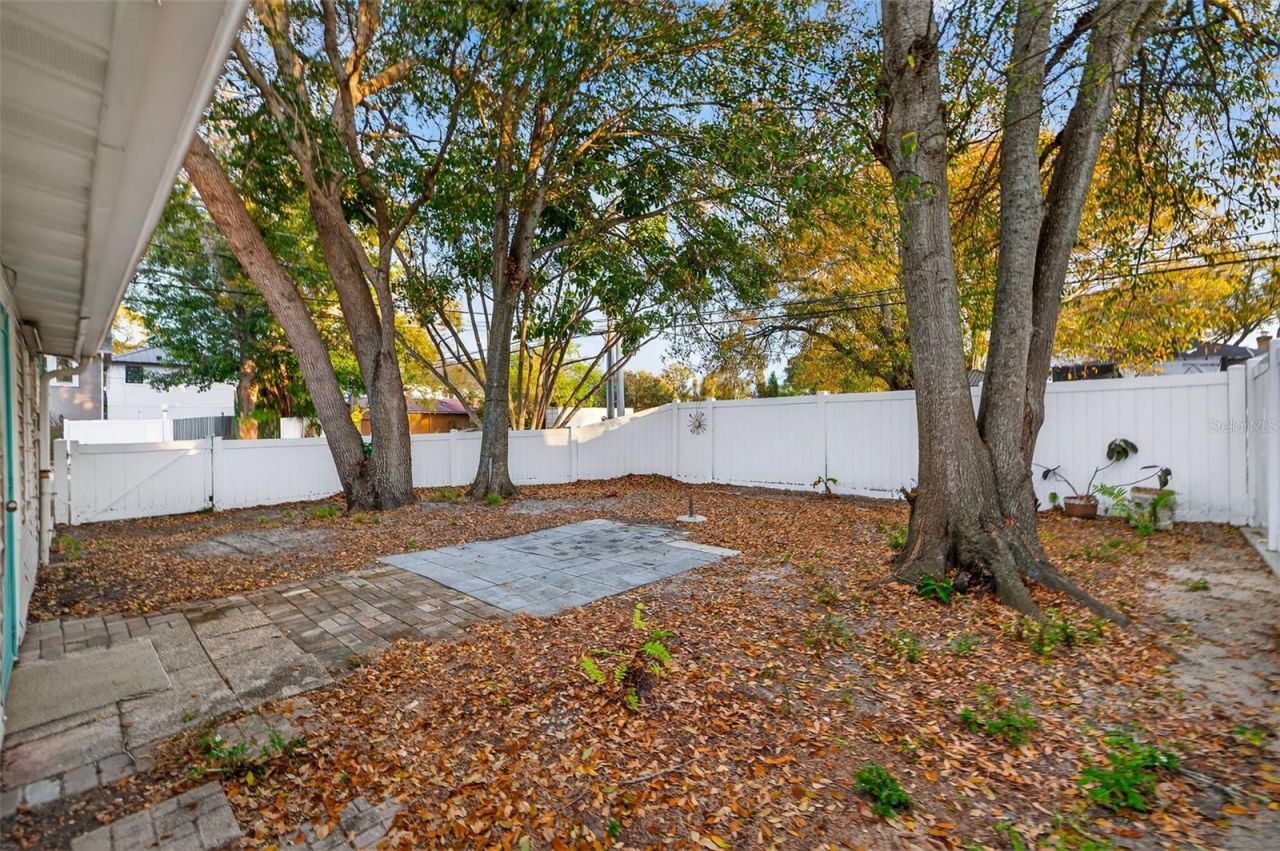 500 35th Avenue N, Saint Petersburg, FL 33704 Photo