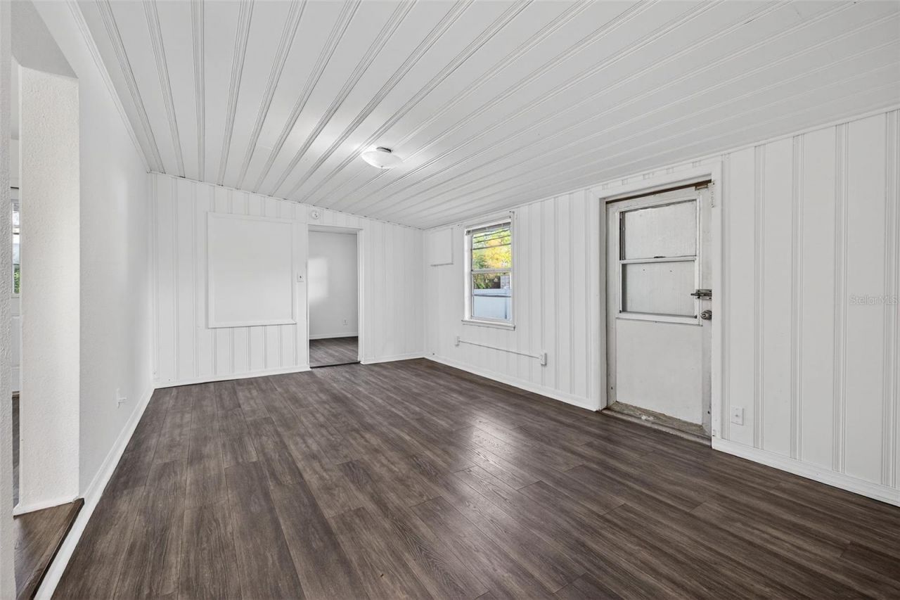 500 35th Avenue N, Saint Petersburg, FL 33704 Photo