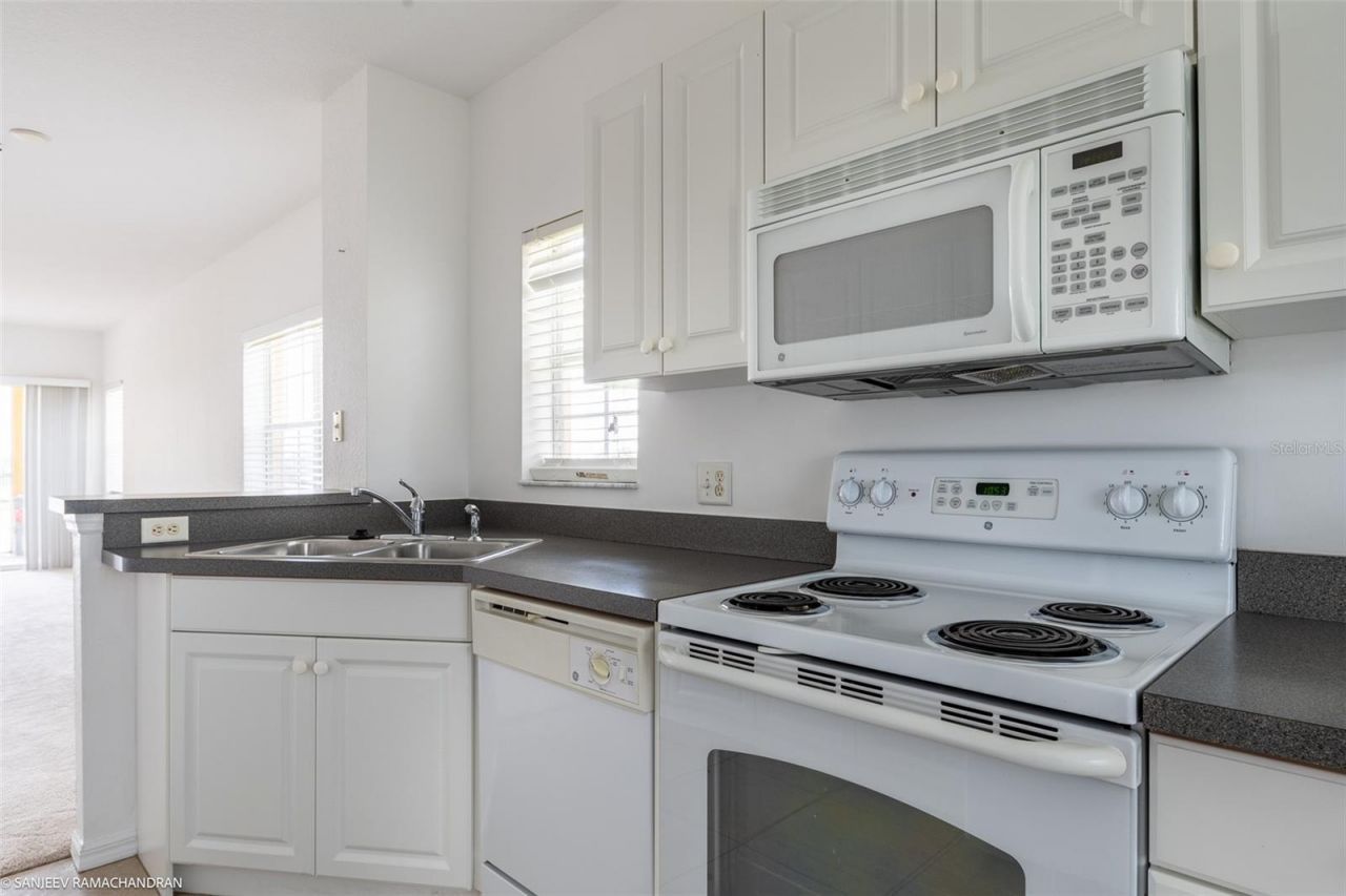 2180 Heron Lake Drive, Unit 308, Punta Gorda, FL 33983 Photo