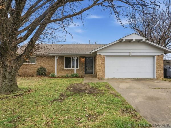 3204 S 128th East Avenue , Tulsa, OK 74146