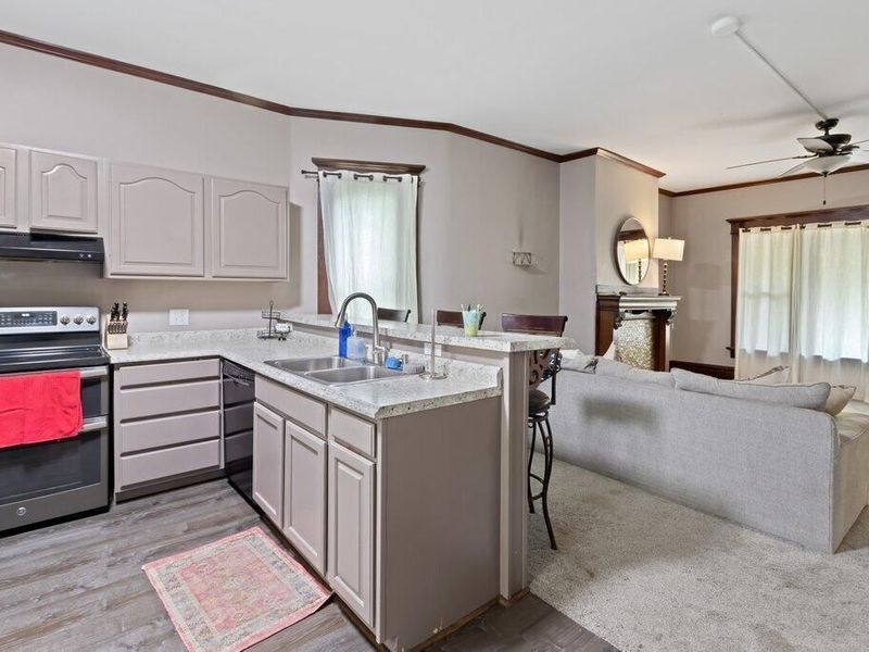 2027 N 4th Street, Columbus, OH 43201 Photo 14