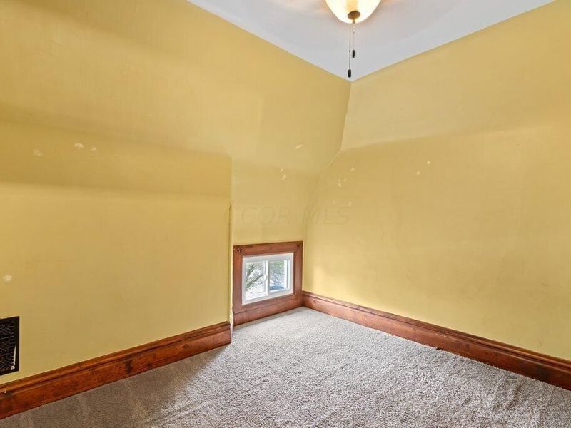 2027 N 4th Street, Columbus, OH 43201 Photo 22