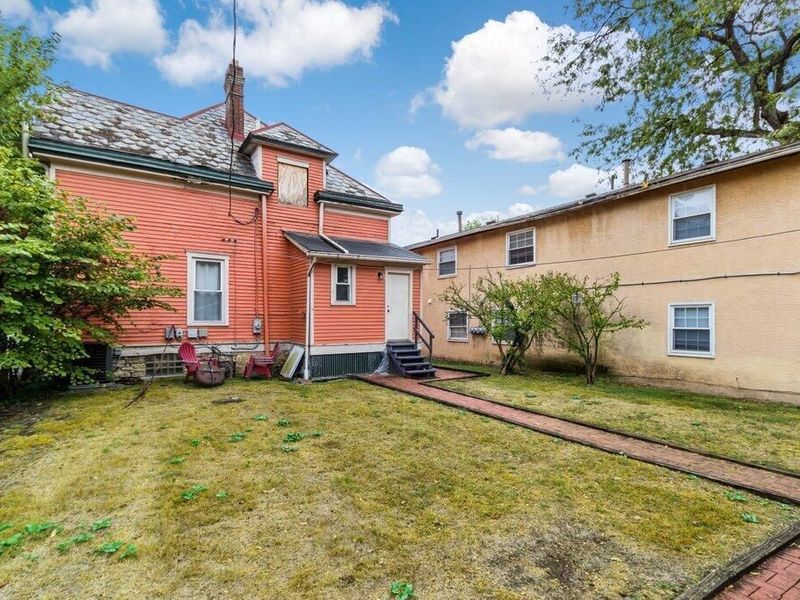 2027 N 4th Street, Columbus, OH 43201 Photo 27