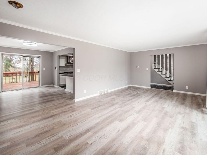 1963 Birkdale Drive, Columbus, OH 43232 Photo 12