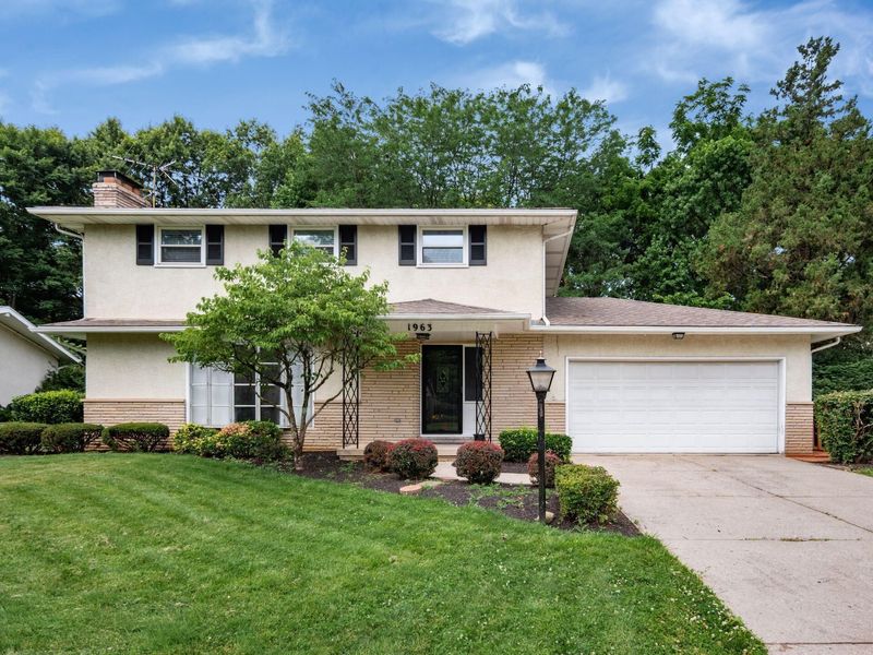 1963 Birkdale Drive, Columbus, OH 43232 Photo 2