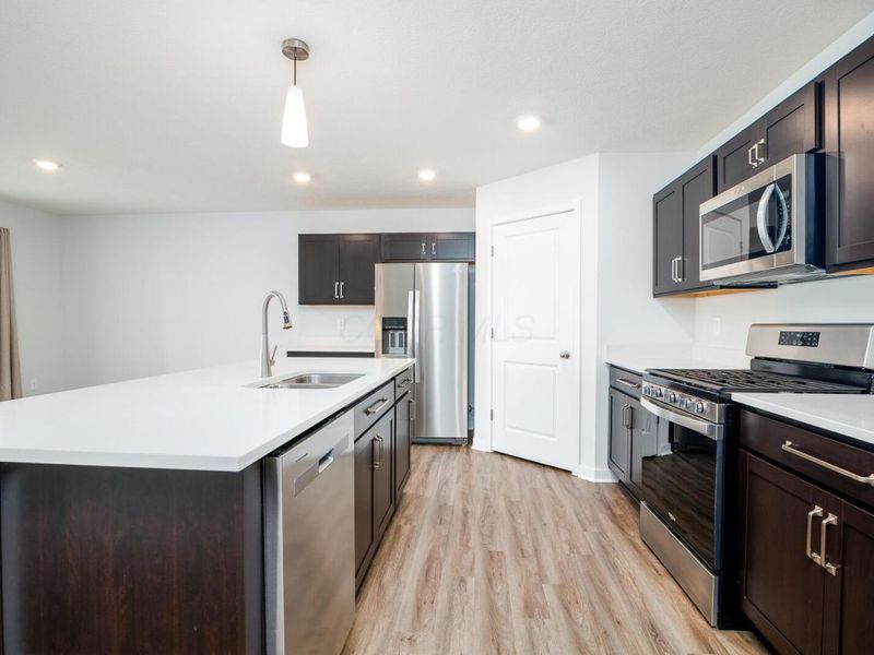 11 Sawmill Drive, Ashville, OH 43103 Photo 26