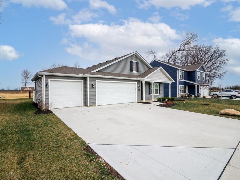 11 Sawmill Drive, Ashville, OH 43103 Photo 44