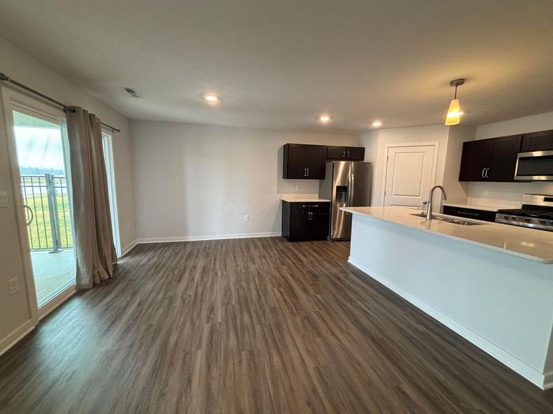 11 Sawmill Drive, Ashville, OH 43103 Photo 6