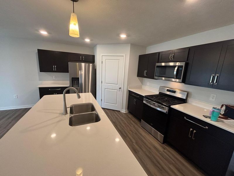 11 Sawmill Drive, Ashville, OH 43103 Photo 7