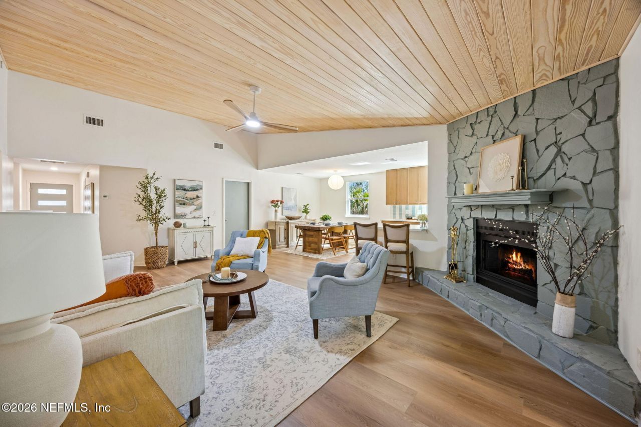 1050 Magnolia Landing Drive, Jacksonville, FL 32233 Photo