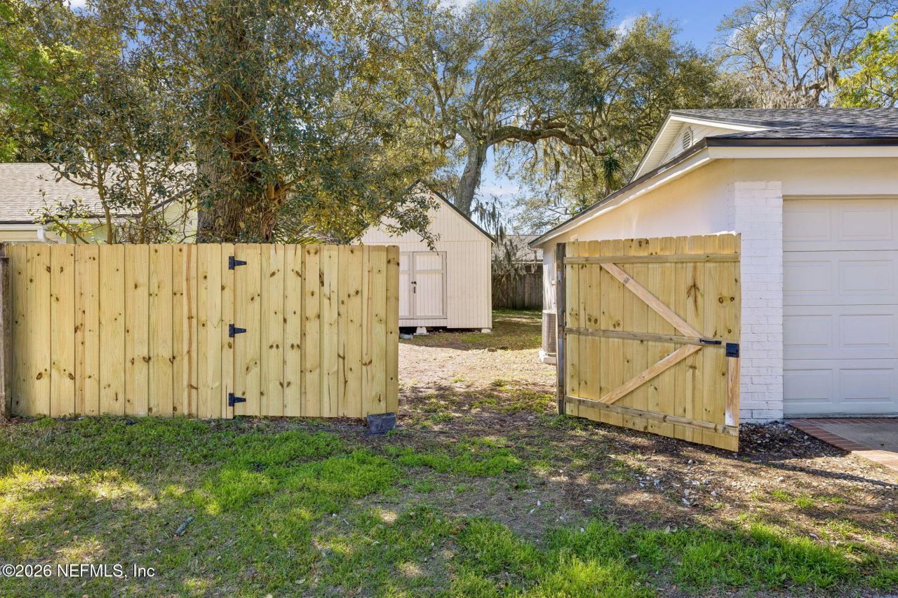 1050 Magnolia Landing Drive, Jacksonville, FL 32233 Photo