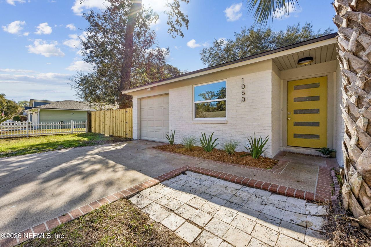 1050 Magnolia Landing Drive, Jacksonville, FL 32233 Photo