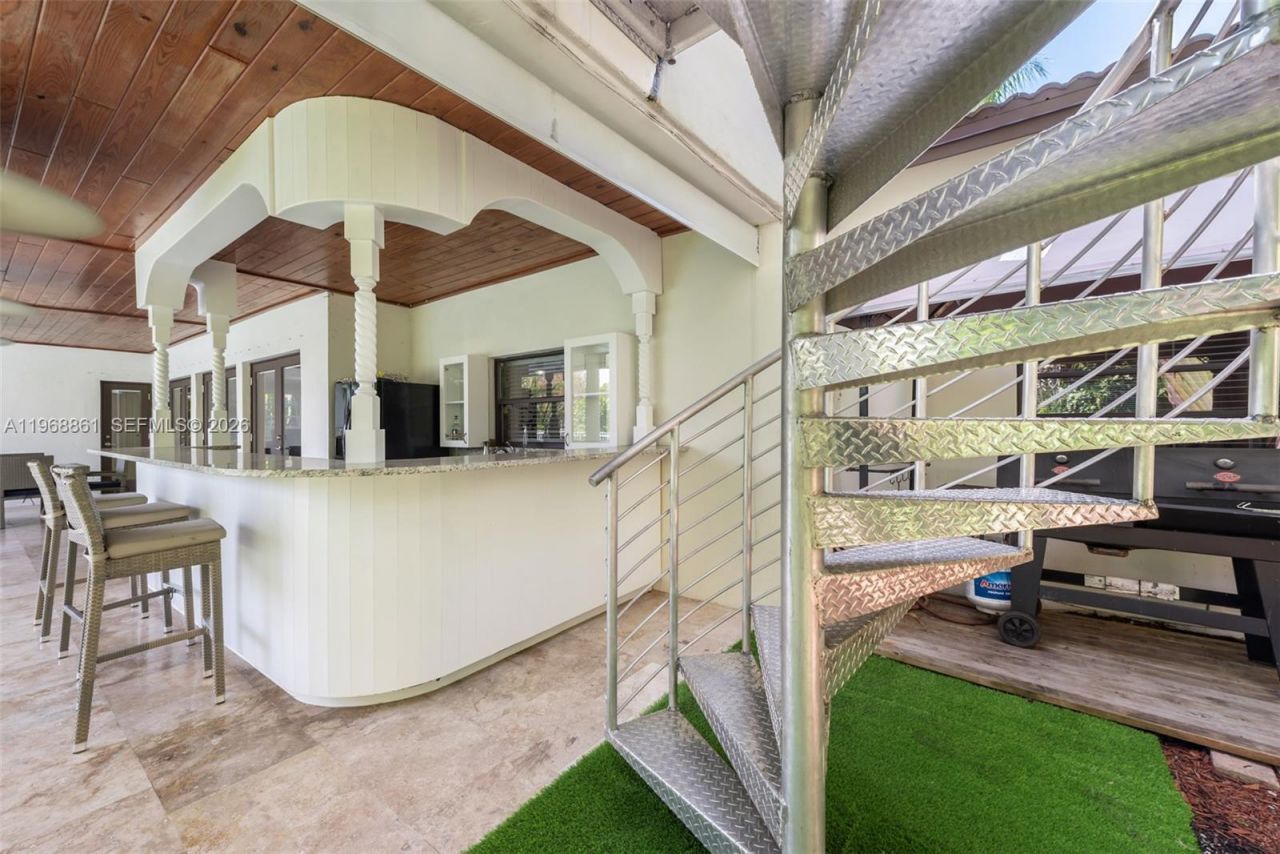 1173 NE 104th St , Miami Shores, FL 33138 Photo