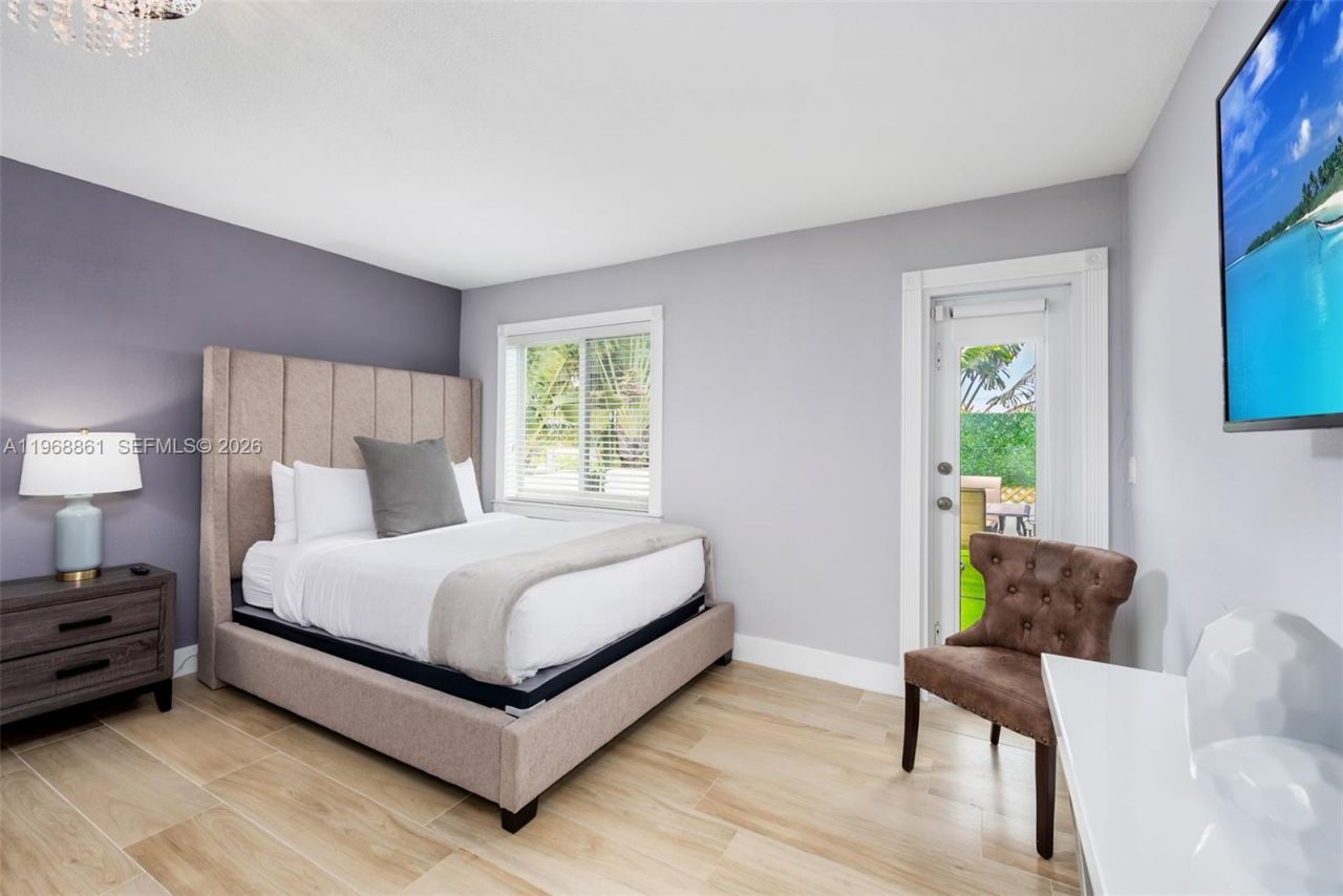 1173 NE 104th St , Miami Shores, FL 33138 Photo